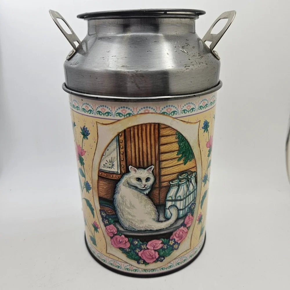 Vintage‎ Cat Milk Can Cookie Jar Tin Canister Cottagecore Farmhouse Kitty Decor